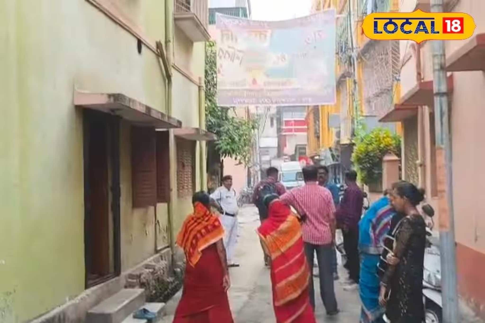 স্ত্রী ছেড়ে যাওয়ার পর ডুবেছিলেন নেশায়! বাড়ির ভিতর থেকে স্বামীর পচাগলা দেহ উদ্ধার