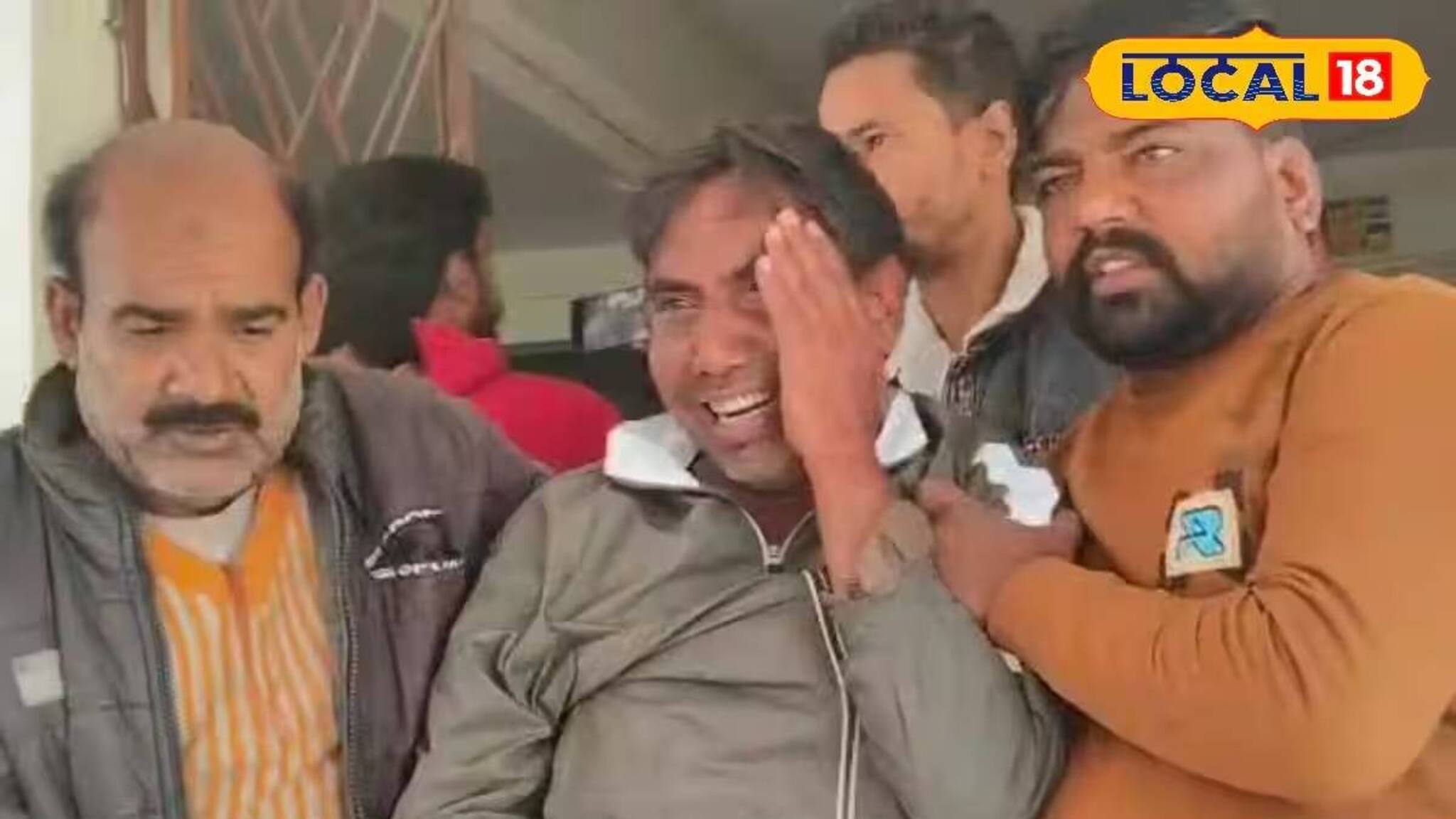 টোটো, বাইক আরোহীর পর প্রাক্তন পুলিশকর্মীকে ধাক্কা! বুকের উপর দিয়ে চলে গেল বরযাত্রীর গাড়ি