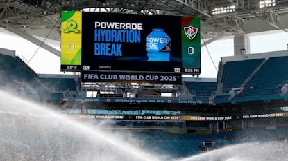 বিশ্বকাপে এবার সব ম্যাচেই বাধ্যতামূলক হাইড্রেশন ব্রেক Photo- Collected (FIFA) বিশ্বকাপে এবার সব ম্যাচেই বাধ্যতামূলক হাইড্রেশন ব্রেক Photo- Collected (FIFA)