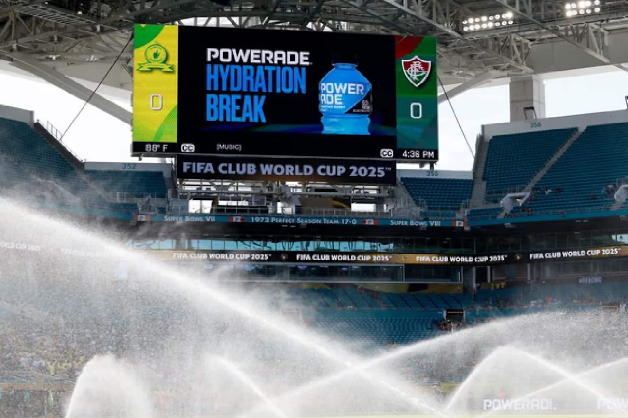 ফুটবলের চিরন্তন ঐতিহ্যের ৪৫ মিনিটের দুই অর্ধ আর থাকবে না, ২০২৬ এ ৩ মিনিটের হাইড্রেশন ব্রেক