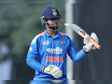 ১২৫ বলে ২০৯ রান! অনেকদিন পর ভারতীয় দলে এক বাঙালির 'দাদাগিরি'