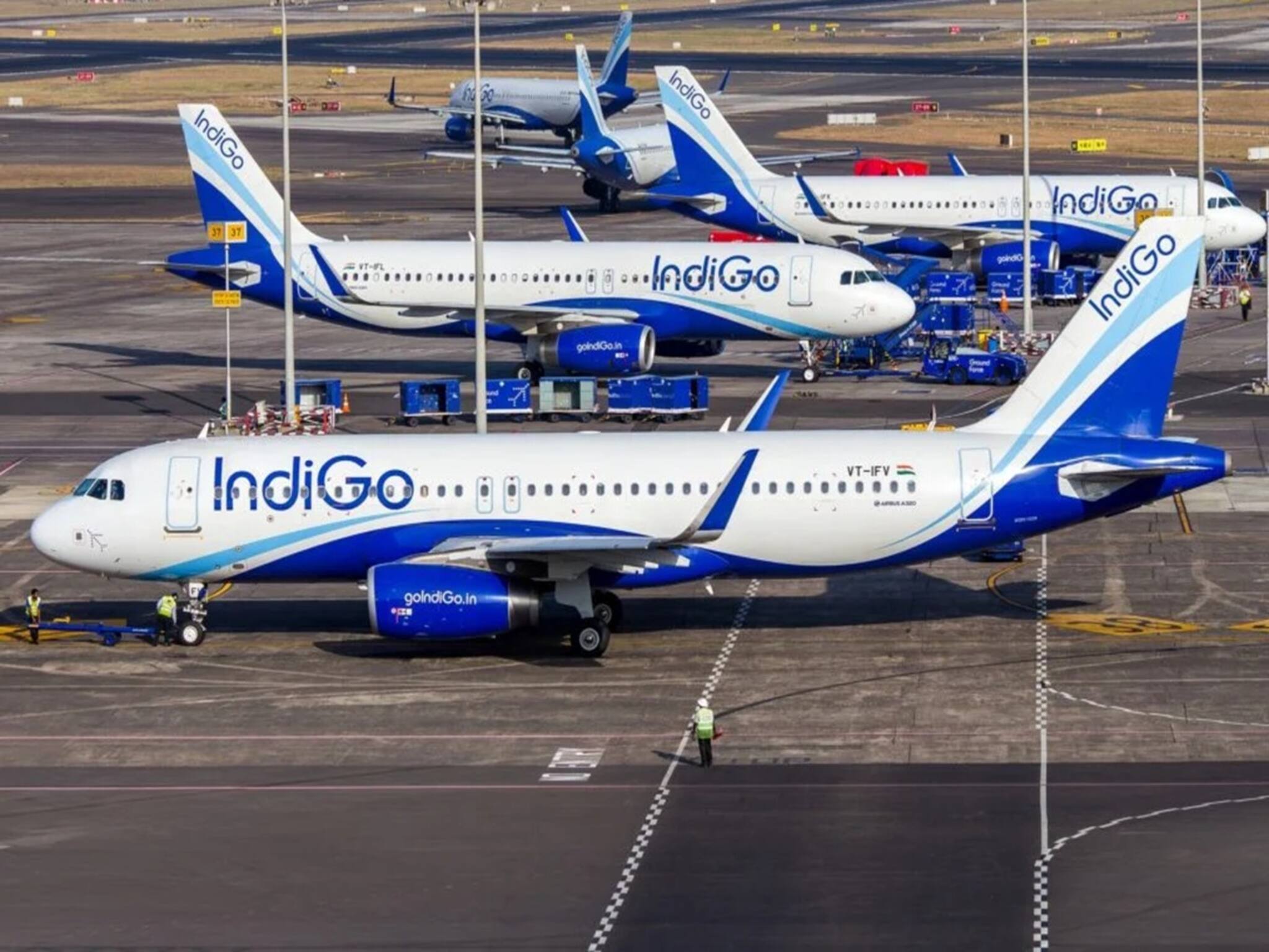 IndiGo: পরিস্থিতি পর্যালোচনা করার জন্য ইন্ডিগোর শীতকালীন রুট কমানোর কথা ভাবছে কেন্দ্র, অন্যান্য বিমান সংস্থা নিয়েও রয়েছে পরিকল্পনা