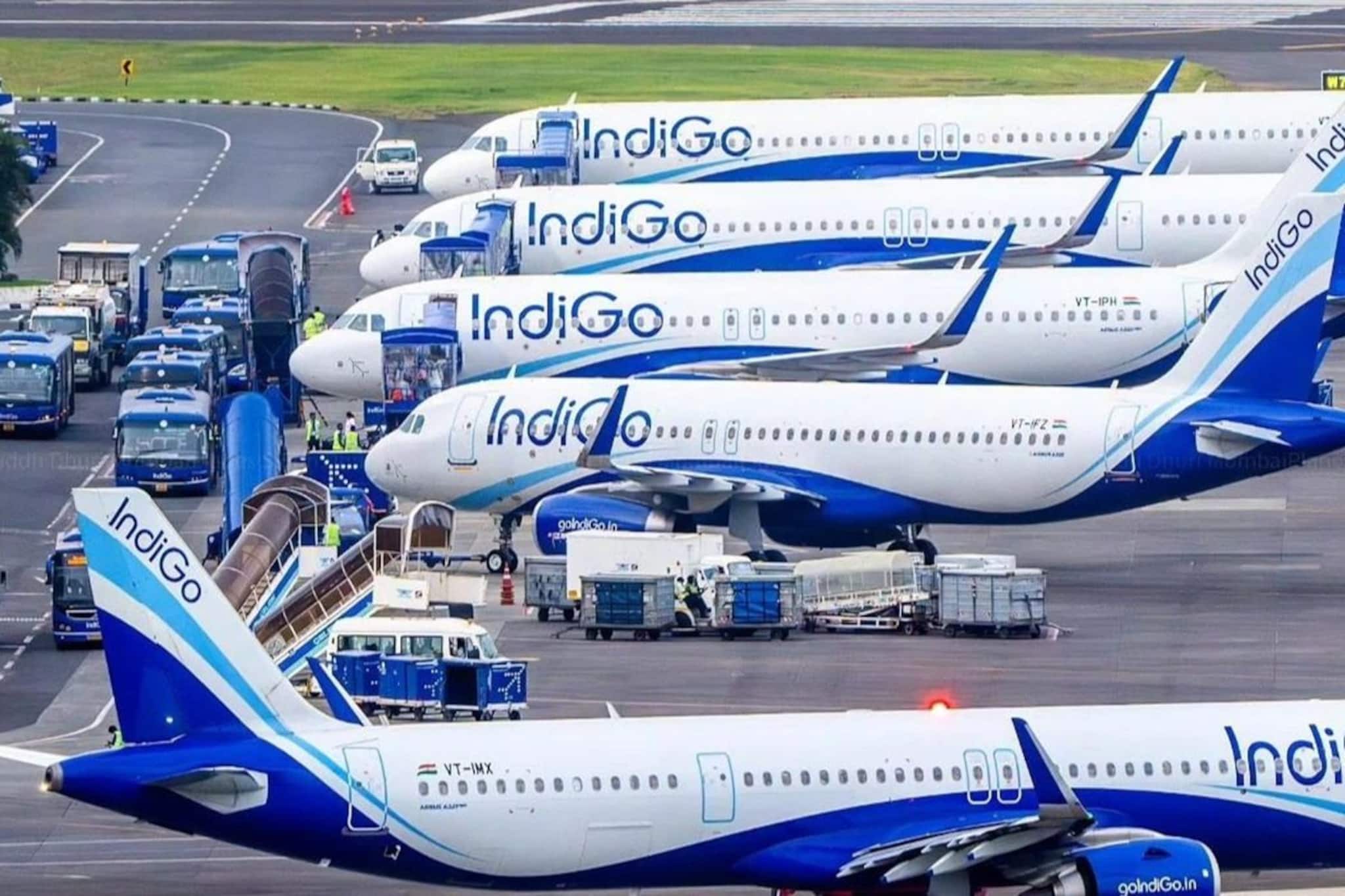 Indigo Flights Cancellations: যাত্রী ভোগান্তি অব্যাহত ! দেশজুড়ে অসংখ্য ফ্লাইট বাতিল বা অস্বাভাবিক দেরিতে চলছে ইন্ডিগোর বিমান