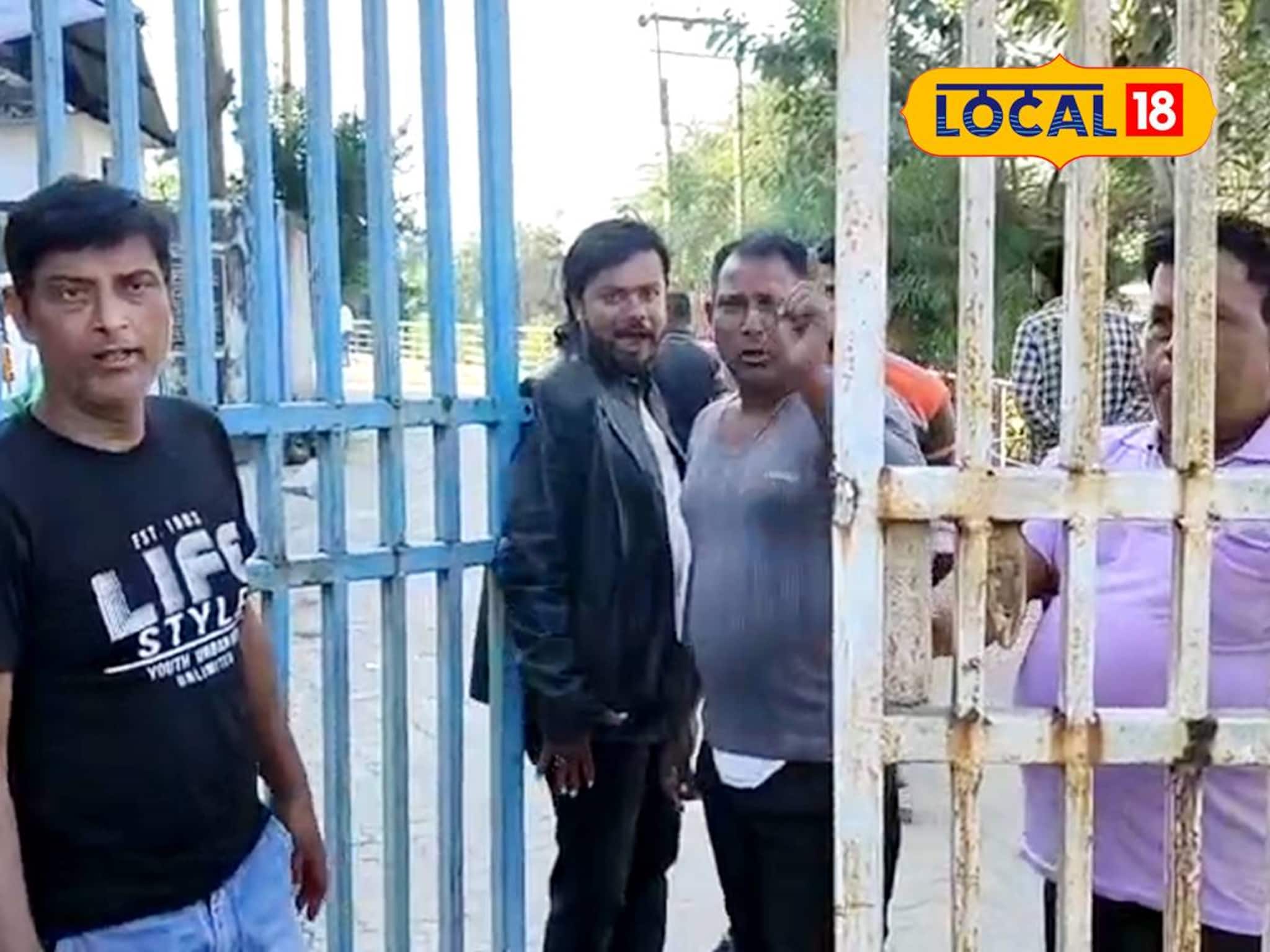 শ্মশানে মৃতদেহের লাইন! চুল্লি বিকল হওয়ায় ঘণ্টার পর ঘণ্টা পড়ে রইল একাধিক দেহ শ্মশানে মৃতদেহের লাইন! চুল্লি বিকল হওয়ায় ঘণ্টার পর ঘণ্টা পড়ে রইল একাধিক দেহ