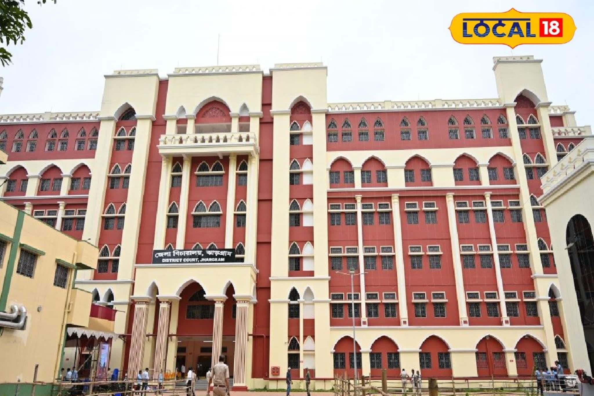 ঝাড়গ্রাম আদালতের মহিলা বিচারকের অস্বাভাবিক মৃত্যু! আবাসন থেকে উদ্ধার দেহ