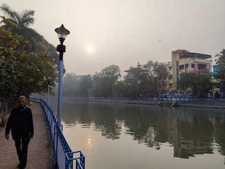 কলকাতায় মরশুমের শীতলতম দিন, আজ থেকেই ঠান্ডা রাজ্যে ! কতটা পারদ নামবে, জেনে নিন