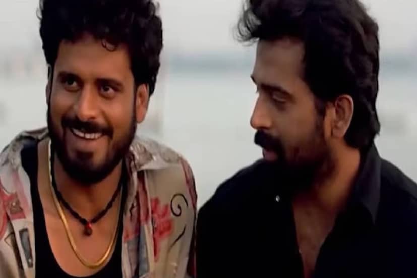 মনোজ বাজপেয়ীই অনুরাগ কাশ্যপ এবং রাম গোপাল ভার্মার পরস্পরের সঙ্গে পরিচয় করিয়ে দিয়েছিলেন বলে জানা যায়। তাঁদের প্রথম সাক্ষাৎ হয় এক ককটেল পার্টিতে। পার্টিতে অনুরাগ কাশ্যপ রাম গোপাল ভার্মার সিনেমার সমালোচনা করেছিলেন। অনুরাগের আচরণে মনোজ হতবাক হয়েছিলেন, কিন্তু রাম গোপাল ভার্মা তাঁর সমালোচনা পছন্দ করেছিলেন। ফলে, তাঁদের বন্ধুত্ব আরও গভীর হয়।