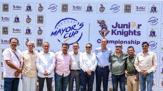 সৌরভের সিএবির সঙ্গে কি দূরত্ব বাড়ল শাহরুখের দলের? 