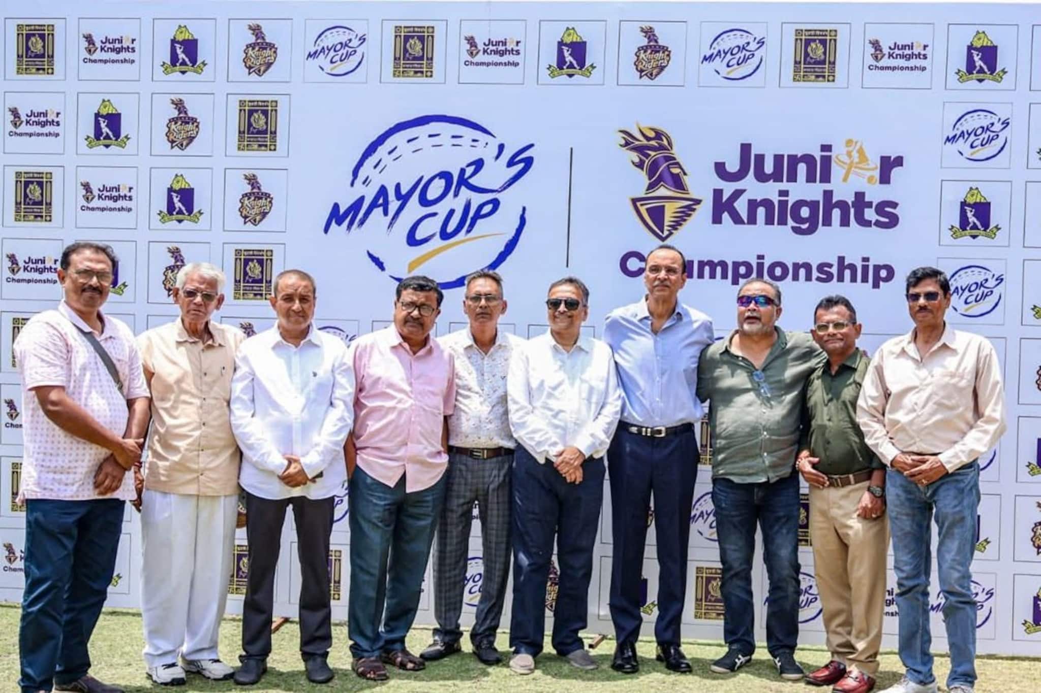 মেয়র্স কাপের স্পনসর থেকে সরানো হল KKR-কে ! সৌরভের সিএবির সঙ্গে কি দূরত্ব বাড়ল?