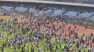 মেসির অনুষ্ঠানে ধুন্ধুমার মেসির অনুষ্ঠানে ধুন্ধুমার