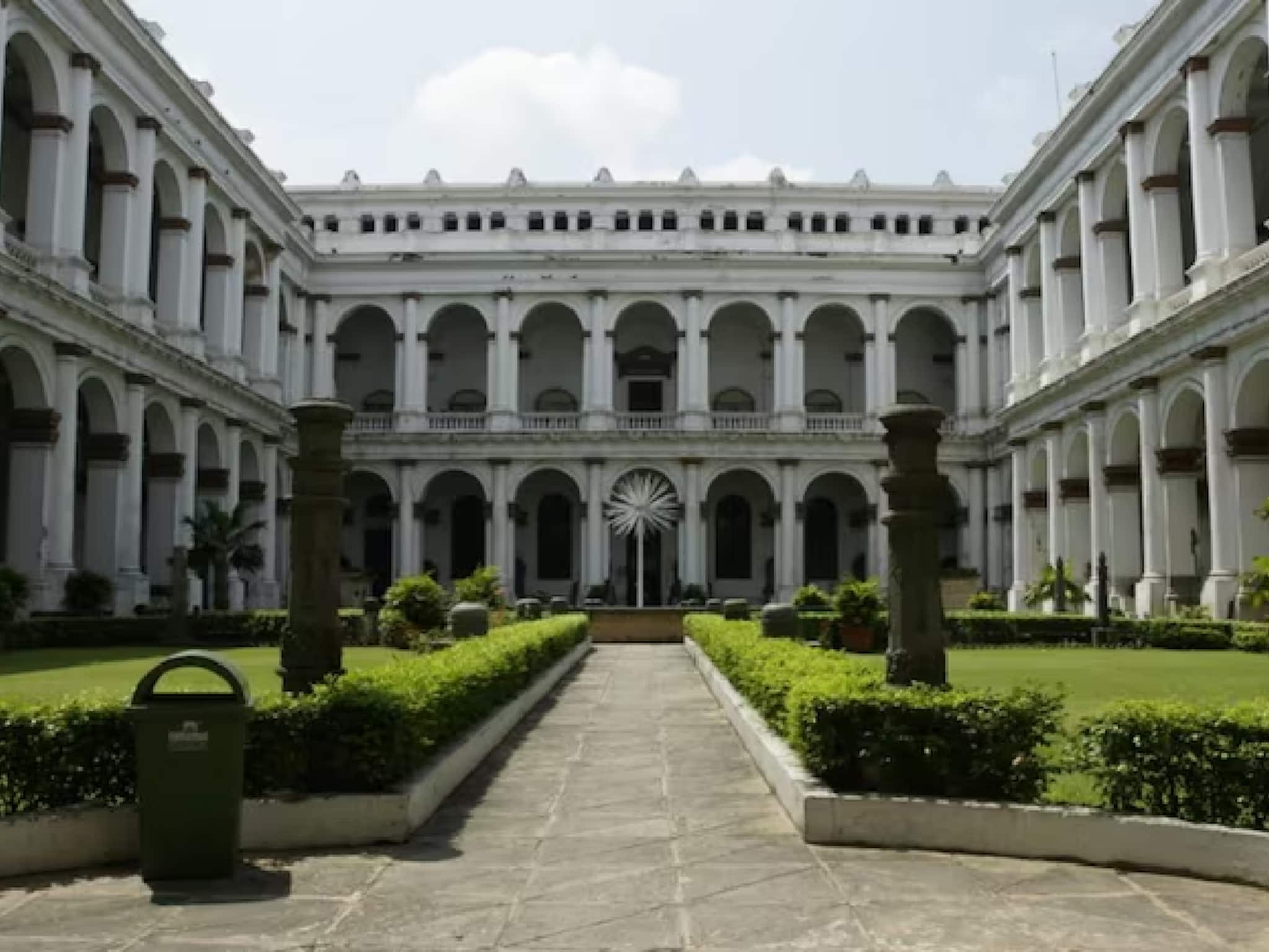 সাংবাদিকতা নিয়ে পড়াশোনা করেছেন? কেন্দ্রীয় সরকারের অধীনস্থ কলকাতা জাদুঘরে চাকরির সুযোগ