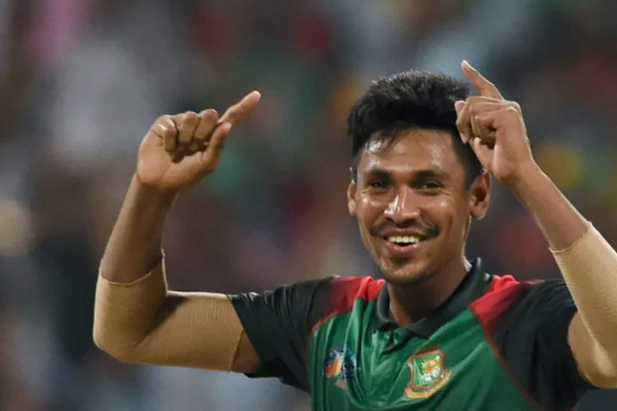 আইপিএলে জায়গা না পেলেও টি-টোয়েন্টি ফরম্যাটে রেকর্ড গড়লেন মুস্তাফিজুর!