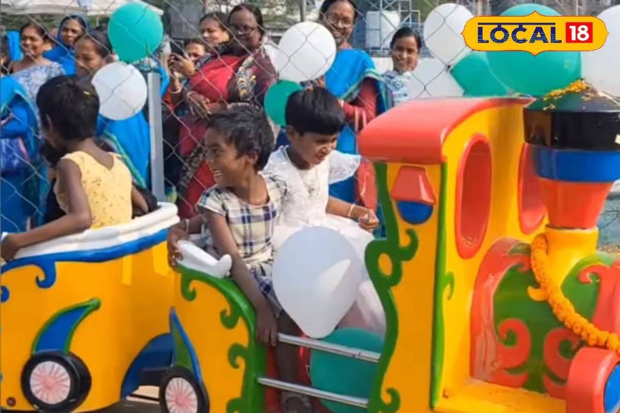 সন্দেশখালিবাসীর জন্য সুখবর! এবার ঘরের কাছেই মিলবে টয় ট্রেনের মজা