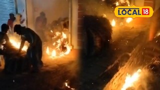 পাটের গোডাউনে আগুন জ্বলছে