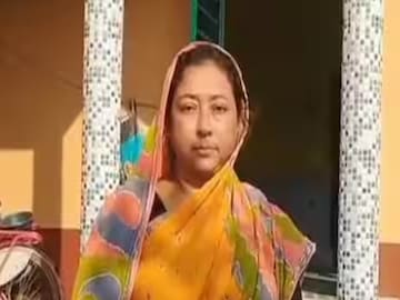 কোটিপতি গৃহবধূ ডলি বিবি৷ কোটিপতি গৃহবধূ ডলি বিবি৷