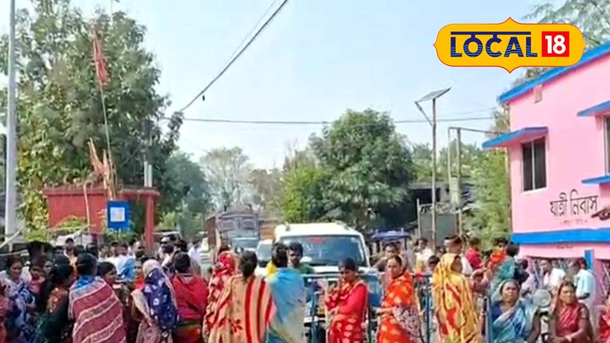 Purulia News: এলাকায় রমরমিয়ে মদের ব্যবসা! ঘরে-বাইরে অশান্তি বাড়তেই কোমর বেঁধে নামলেন মহিলারা, পুরুলিয়ায় বড় অভিযান