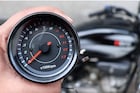 বাইক বা গাড়ির RPM আসলে কী? কেন সেখানে লাল চিহ্ন থাকে?