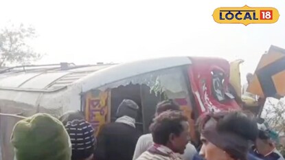 শালবনিতে বাস দুর্ঘটনা শালবনিতে বাস দুর্ঘটনা