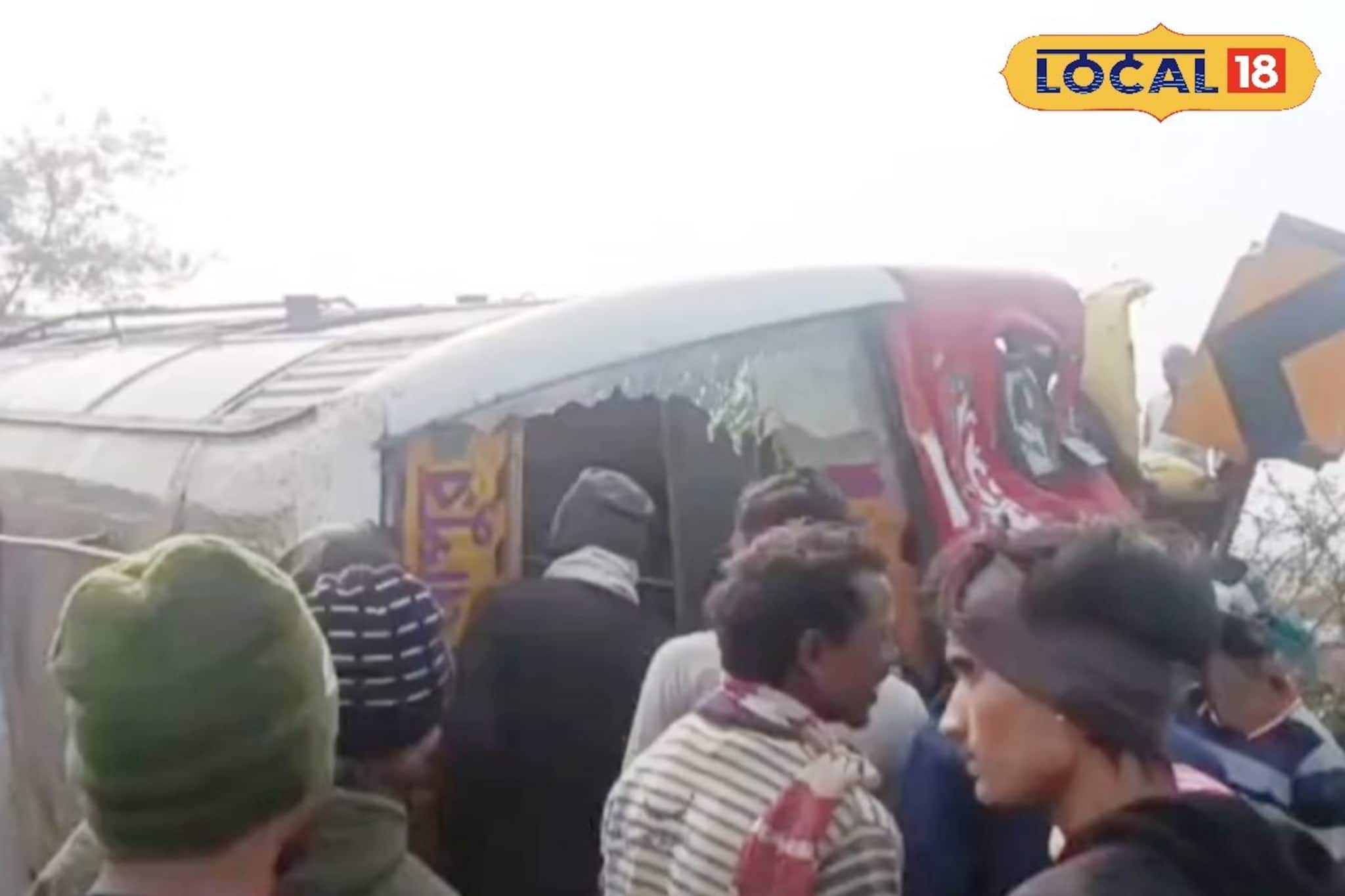 ভয়াবহ বাস দুর্ঘটনা শালবনিতে! আহত বহু ১৩ যাত্রী, আতঙ্ক ভয়াবহ বাস দুর্ঘটনা শালবনিতে! আহত বহু ১৩ যাত্রী, আতঙ্ক