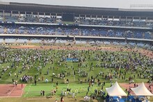 ইভেন্টের দায়িত্বে থাকা বেশ কয়েকজনকে জিজ্ঞাসাবাদের জন্য তলব, যুবভারতীর বিশৃঙ্খলা কাণ্ডে তদন্তের অগ্রগতি কোন পথে?