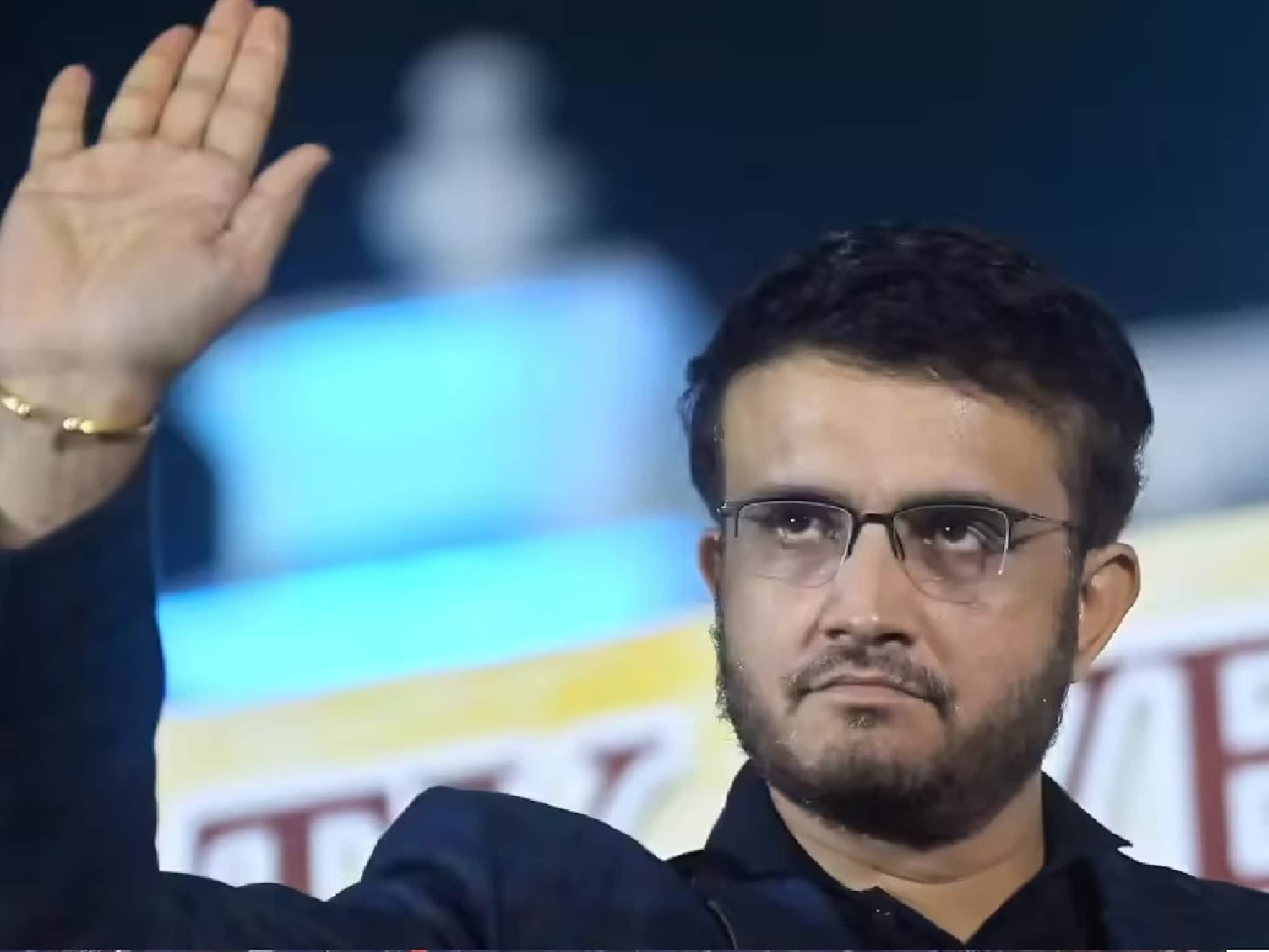 লালবাজারে অভিযোগ সৌরভের, আর্জেন্টিনা ফ্যান ক্লাবের কর্তার আপত্তিকর মন্তব্য! লালবাজারে অভিযোগ সৌরভের, আর্জেন্টিনা ফ্যান ক্লাবের কর্তার আপত্তিকর মন্তব্য!