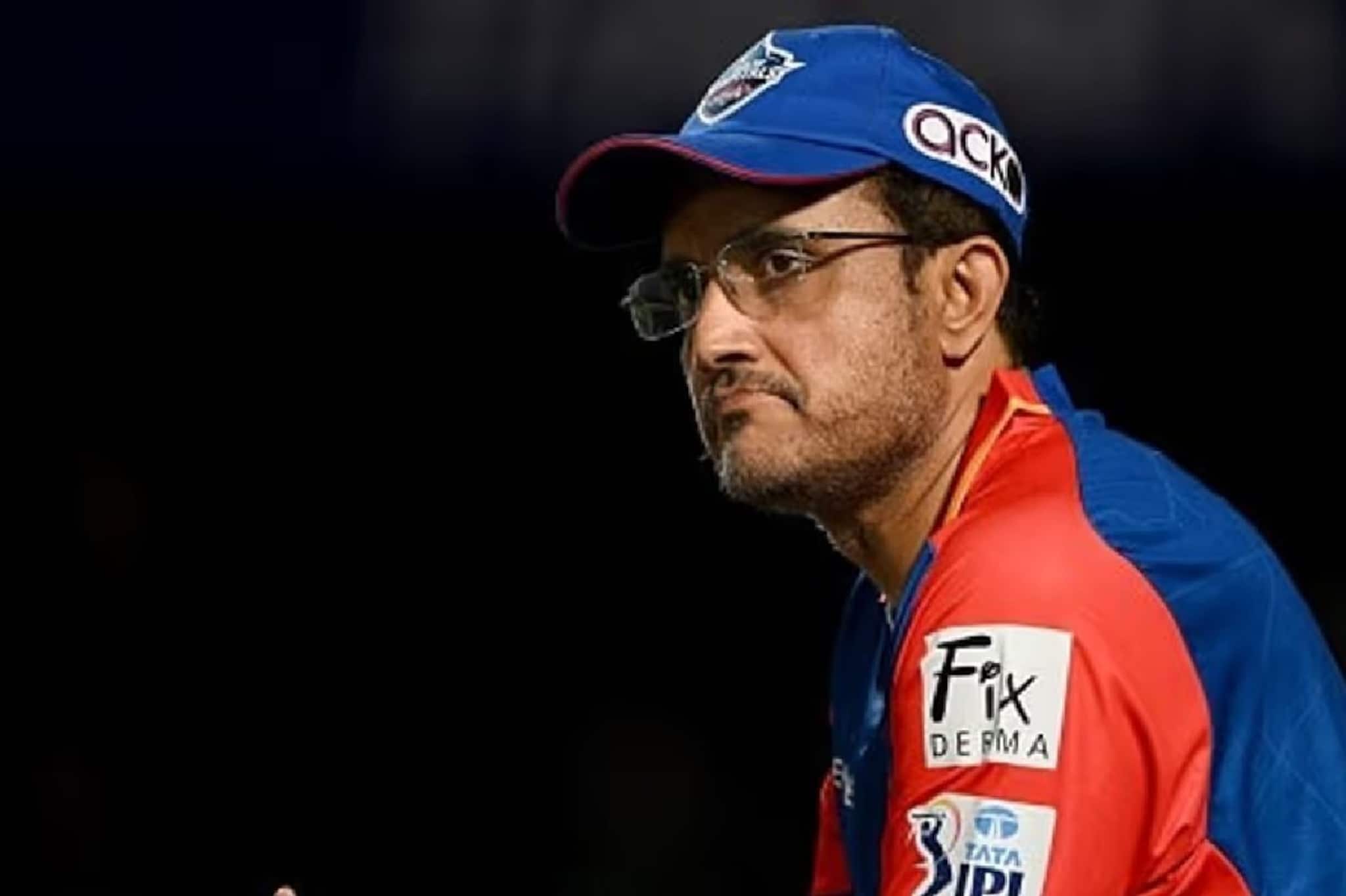 কোচ সৌরভের কেরিয়ার ধাক্কা খেল শুরুতেই! মনের মতো টিম গড়েও লাভ হল না