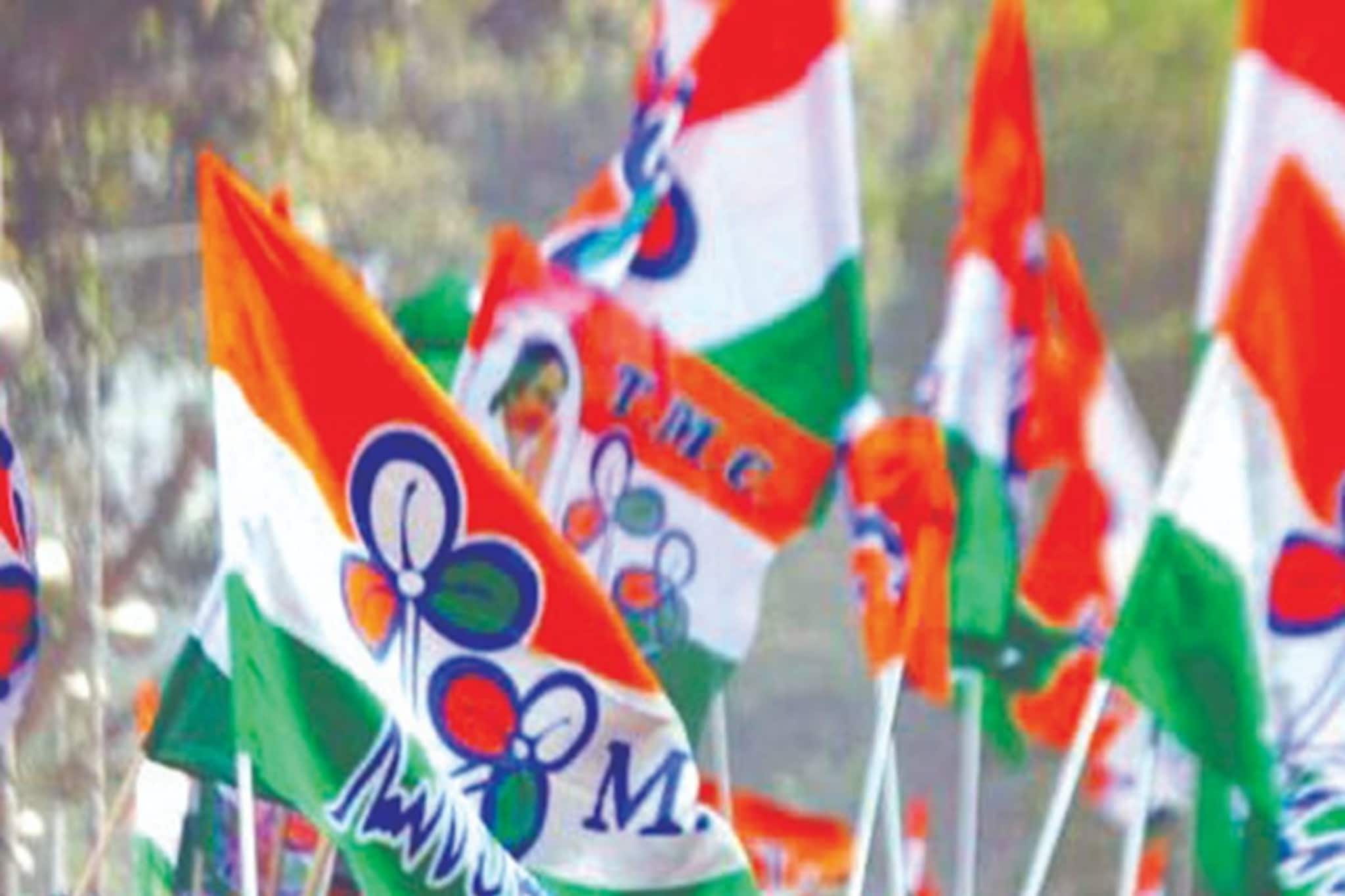 উন্নয়নের পাঁচালি নিয়ে বাড়ি বাড়ি যাবেন কর্মীরা, মেগা কর্মসূচি লঞ্চ করছে তৃণমূল উন্নয়নের পাঁচালি নিয়ে বাড়ি বাড়ি যাবেন কর্মীরা, মেগা কর্মসূচি লঞ্চ করছে তৃণমূল