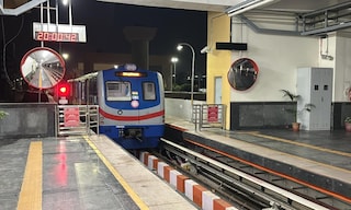 * রেল প্রকল্পে জমি অমিল, সংসদে সরব রেল মন্ত্রী * রেল প্রকল্পে জমি অমিল, সংসদে সরব রেল মন্ত্রী