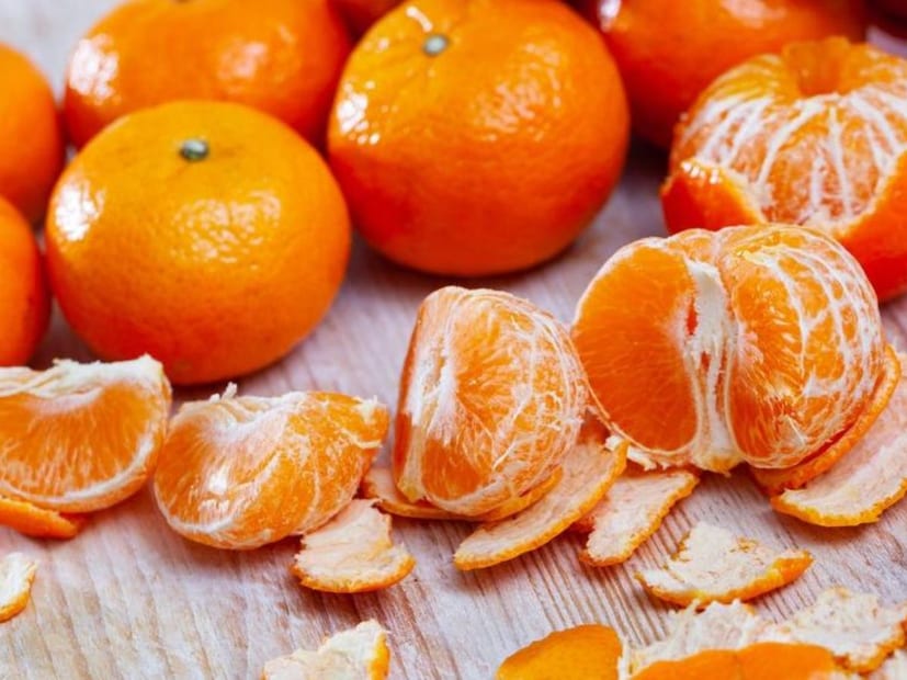 সবজি বাজারের ফল বিক্রেতা ঠাকুরারাম মালি জানান, নাগপুরি কমলা দেখতে একটু সবুজ-হলুদ ধরনের হয়। এই কমলা দেখতে অন্যদের থেকে কিছুটা আলাদা, কিন্তু রস ও মিষ্টতায় এটি সবচেয়ে সেরা বলে ধরা হয়। যদি আপনি সুস্বাদু ও রসাল কমলা চান, তাহলে নাগপুরি কমলা কিনতে পারেন।