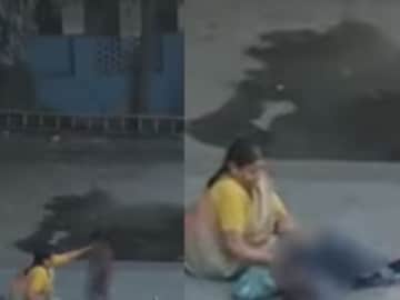 চার বছরের শিশুকন‍্যাকে মাটিতে ফেলে বেদম মার, হায়দরাবাদের স্কুলকর্মীর বিরুদ্ধে ভয়াবহ অভিযোগ! ভিডিও দেখে শিউরে উঠল দেশ