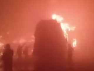 একের পর এক বাস-গাড়ির সংঘর্ষ! মৃত ৪, আহত একাধিক, ঘন কুয়াশায় দিল্লি-আগ্রা এক্সপ্রেসওয়েতে ভয়ঙ্কর দুর্ঘটনা একের পর এক বাস-গাড়ির সংঘর্ষ! মৃত ৪, আহত একাধিক, ঘন কুয়াশায় দিল্লি-আগ্রা এক্সপ্রেসওয়েতে ভয়ঙ্কর দুর্ঘটনা