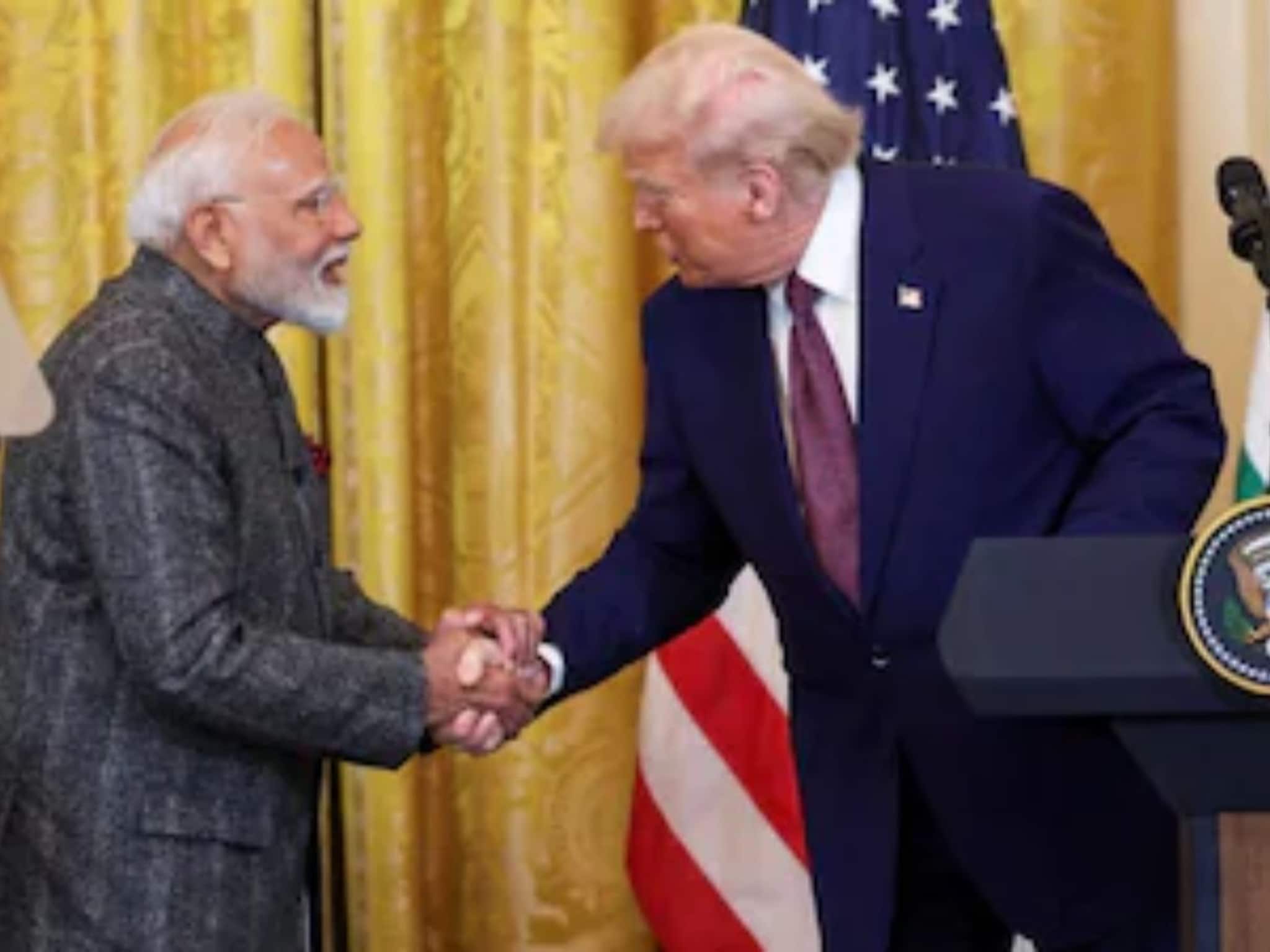 ভারত গুরুত্বপূর্ণ ‘পার্টনার’! ফের ‘বন্ধু মোদির’ প্রশংসা ট্রাম্পের ভারত গুরুত্বপূর্ণ ‘পার্টনার’! ফের ‘বন্ধু মোদির’ প্রশংসা ট্রাম্পের