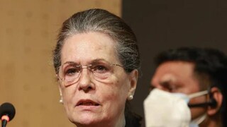 মনরেগাকে ধ্বংস করেছে মোদি সরকার! ‘কালো আইনের’ বিরুদ্ধে প্রতিবাদের ডাক সোনিয়ার 