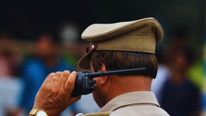 ২২ কিলো মাদক, স্করপিও গাড়ি, নগদ...খড়্গপুরে গ্রেফতার আন্তঃরাজ্য ডাকাত দল! ৭ অভিযুক্তের কাছ থেকে কী কী উদ্ধার করল পুলিশ ২২ কিলো মাদক, স্করপিও গাড়ি, নগদ...খড়্গপুরে গ্রেফতার আন্তঃরাজ্য ডাকাত দল! ৭ অভিযুক্তের কাছ থেকে কী কী উদ্ধার করল পুলিশ