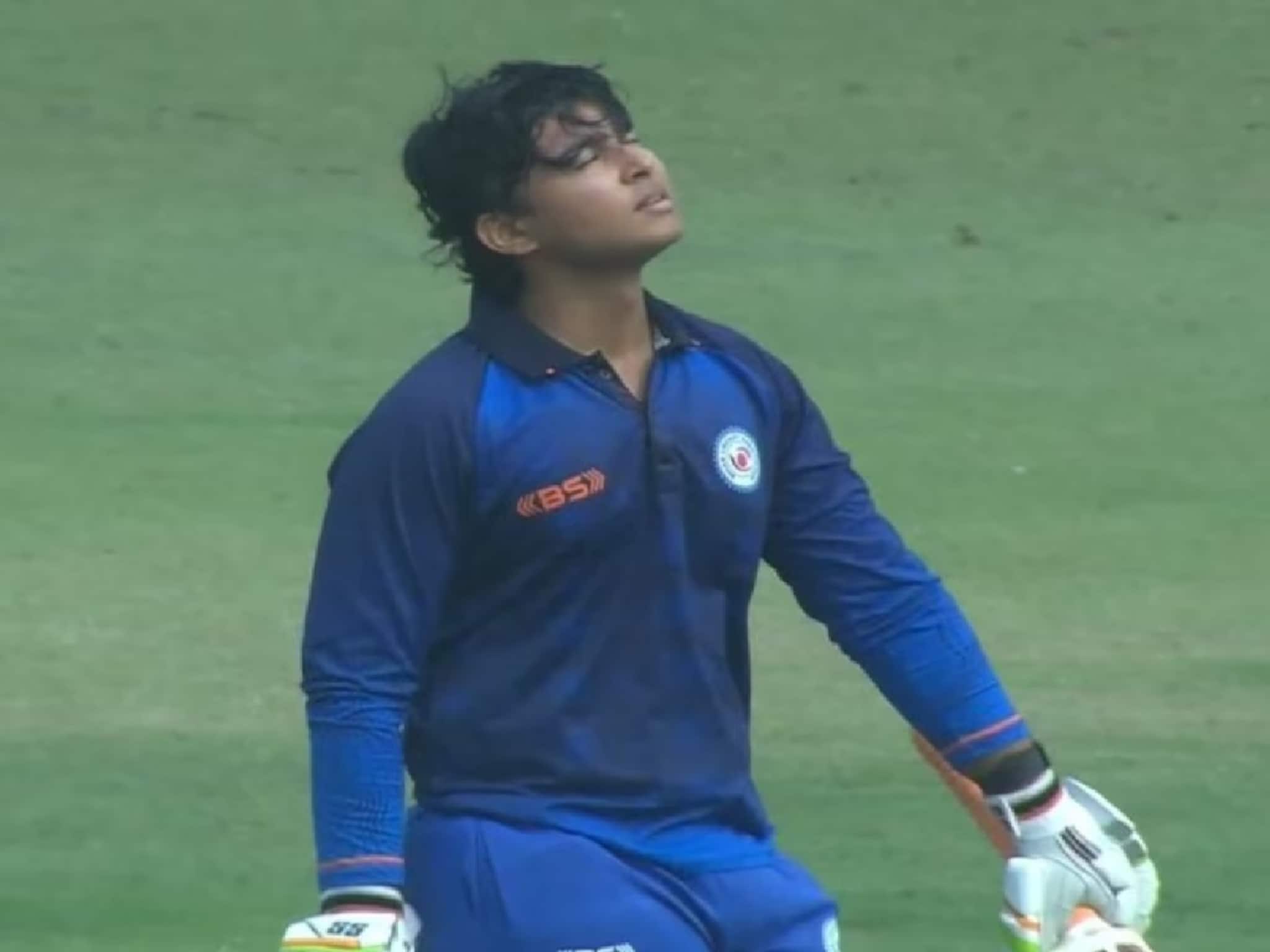 এবার বৈভবের দাপটে ভেঙে গেল এবি ডি ভিলিয়ার্সের রেকর্ড! ইতিহাস গড়লেন ১৪ বছরের তারকা