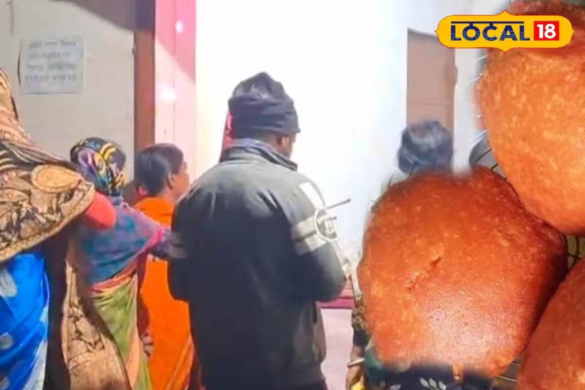 পেটুকদের পোয়া বারো! স্বাদে-গন্ধে বাজার কাঁপাচ্ছে নিরামিষ চপ, জানুন দোকানের ঠিকানা