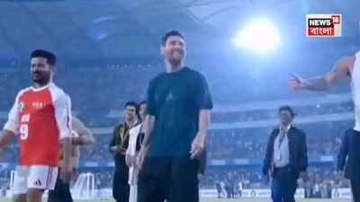 কলকাতার পর্ব মিটিয়ে হায়দরাবাদে মেসি! মাঠে নামলেন বল পায়েও