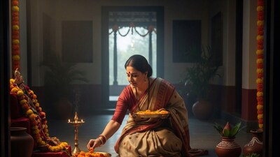 জ্যোতিষশাস্ত্রে যে কোনও মাসের সংক্রান্তি খুব গুরুত্বপূর্ণ৷ মঙ্গলবার পালিত হবে অঘ্রাণ মাসের সংক্রান্তি৷ অর্থাৎ অগ্রহায়ণ মাসের শেষ দিন৷ বুধবার থেকে শুরু হবে পৌষমাস৷ অগ্রহায়ণ মাসের সংক্রান্তি উপলক্ষে আছে বিশেষ আচরণ ও আহারবিধি৷