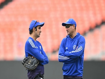 টেস্টে ভারতীয় দলে আসছে নতুন কোচ? গম্ভীরকে নিয়ে বড় আপডেট দিল বিসিসিআই কর্তা