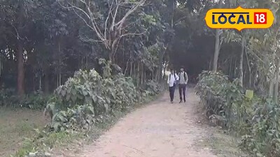 গ্রামের ভরসা কাঁচা রাস্তা