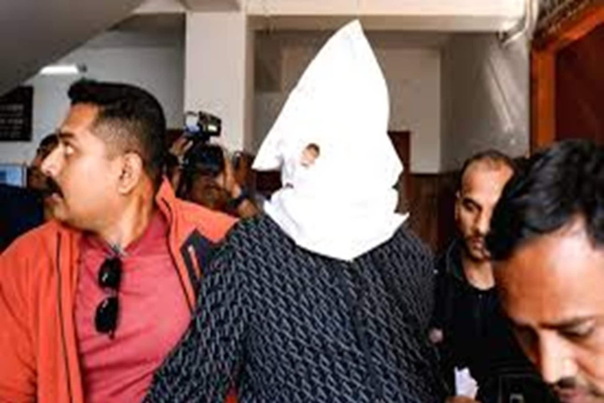 'আমি শুধু আয়োজনের দায়িত্বে, মেসির কাছে বদনাম হলাম', দায় এড়িয়ে আদালতে পাল্টা অভিযোগ