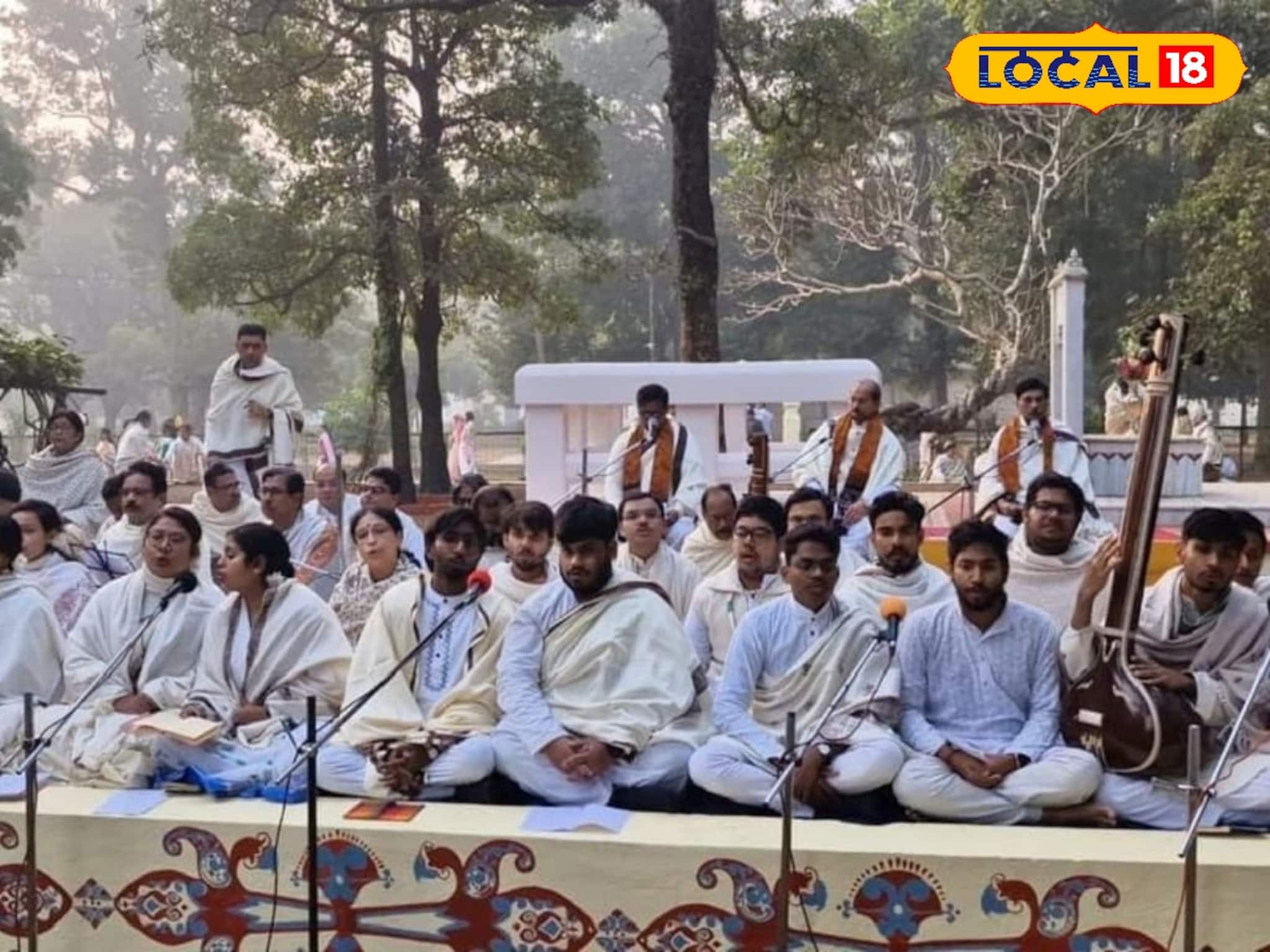 অপেক্ষার অবসান, কনকনে শীতে শুরু হয়ে গেল এবছরের পৌষমেলা! প্রথম দিনেই রেকর্ড ভিড়