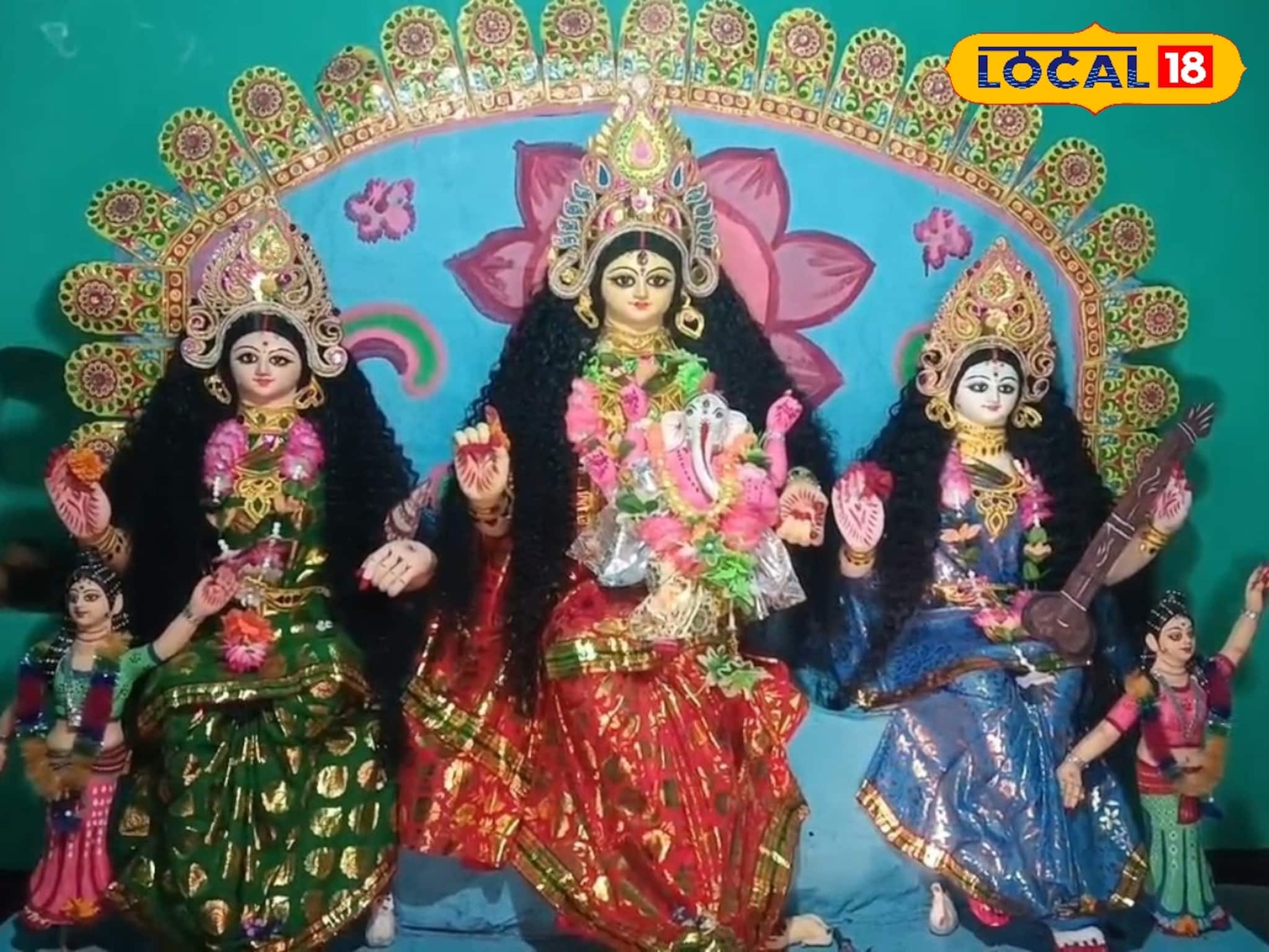 পুজোর দিন রান্নাঘরে অদ্ভুত নিয়ম, ঘরে ঘরে একই পদ! ৩৫০ বছরের অটুট রীতি পুজোর দিন রান্নাঘরে অদ্ভুত নিয়ম, ঘরে ঘরে একই পদ! ৩৫০ বছরের অটুট রীতি