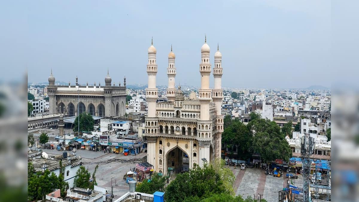 Hyderabad Charminar: হায়দরাবাদের চারমিনার কেন এত প্রসিদ্ধ? ৪২৫ বছরের পুরনো এই ঐতিহাসিক ভবন সম্পর্কে ৬ আকর্ষণীয় তথ্য জেনে নিন Hyderabad Charminar: হায়দরাবাদের চারমিনার কেন এত প্রসিদ্ধ? ৪২৫ বছরের পুরনো এই ঐতিহাসিক ভবন সম্পর্কে ৬ আকর্ষণীয় তথ্য জেনে নিন