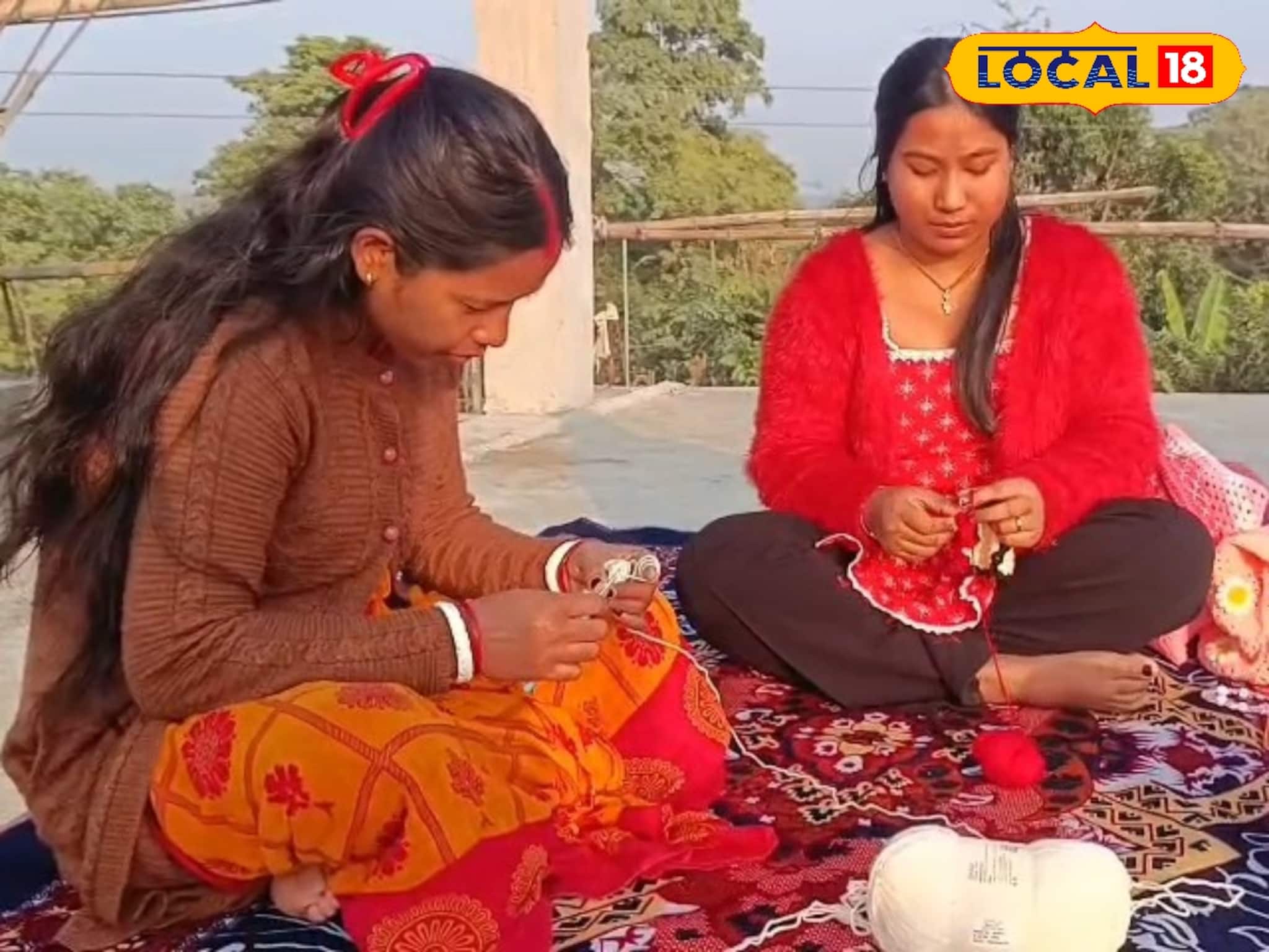 কলেজ পাশ যুবতীর আয়ের অভিনব আইডিয়া! বানাচ্ছেন উলের দুর্দান্ত সব জিনিস, হচ্ছে ভালই লাভ