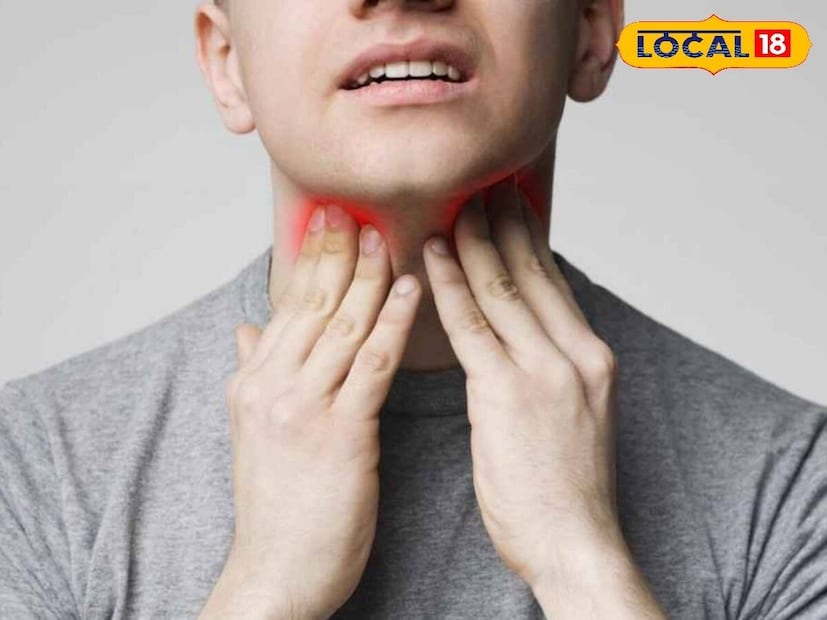 শীত পড়তে না পড়তেই বাড়িতে বাড়িতে সর্দি, কাশি, গলাব্যথায় আক্রান্ত হচ্ছেন অনেকে।শীত আসার আগেই ঠান্ডায় কাবু সব বয়সিরা। এই বিষয়গুলি মাথায় রাখলে আটকানো যেতে পারে ঠান্ডা লাগার প্রাথমিক লক্ষণ। কী কী বিষয়ে মাথায় রাখলে ঠান্ডা লাগা প্রতিরোধ করা যেতে পারে সে বিষয়ে পরামর্শ রইল জলপাইগুড়ির বিশিষ্ট চিকিৎসক ডক্টর এস. চক্রবর্তীর। শীত পড়তে না পড়তেই বাড়িতে বাড়িতে সর্দি, কাশি, গলাব্যথায় আক্রান্ত হচ্ছেন অনেকে।শীত আসার আগেই ঠান্ডায় কাবু সব বয়সিরা। এই বিষয়গুলি মাথায় রাখলে আটকানো যেতে পারে ঠান্ডা লাগার প্রাথমিক লক্ষণ। কী কী বিষয়ে মাথায় রাখলে ঠান্ডা লাগা প্রতিরোধ করা যেতে পারে সে বিষয়ে পরামর্শ রইল জলপাইগুড়ির বিশিষ্ট চিকিৎসক ডক্টর এস. চক্রবর্তীর।