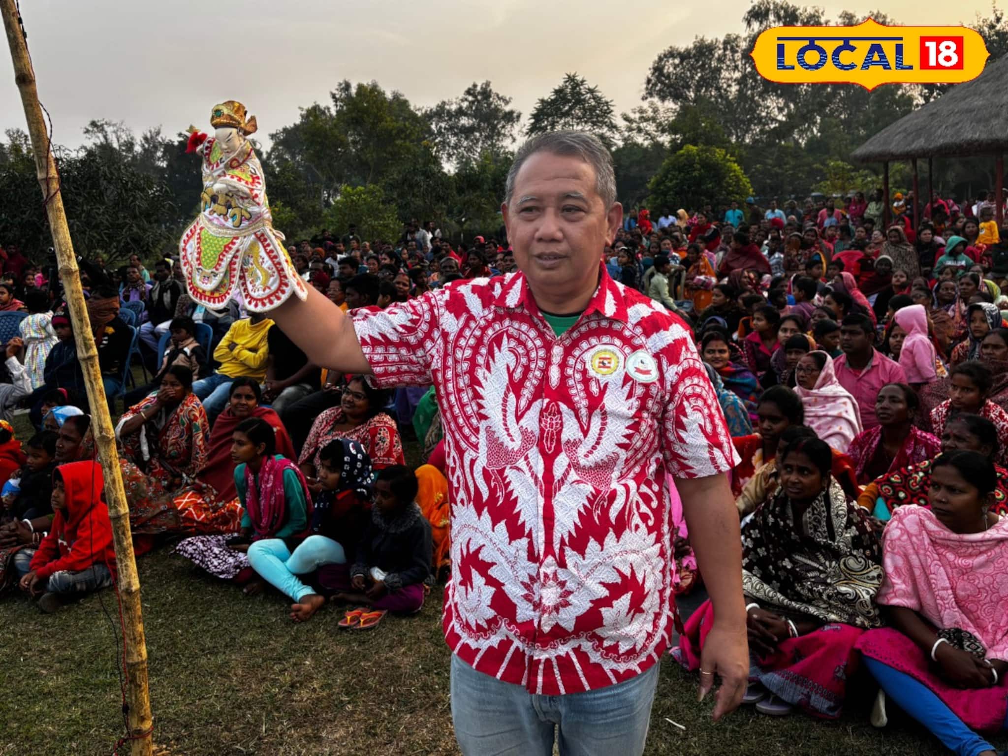 Puppet Show: ইন্দোনেশিয়ার বিখ্যাত পুতুলনাচ আউশগ্রামের মাঠে, টেক্কা দিল 'চদর-বদর'! লা-জবাব পরিবেশনে মুগ্ধ সবাই