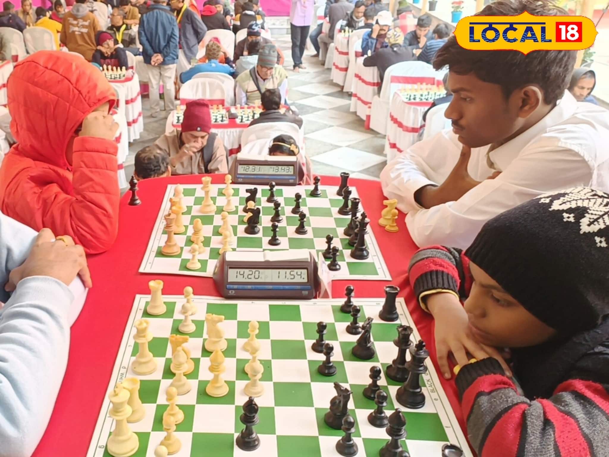 মোবাইল ছেড়ে মগজাস্ত্রে মন, নবীন-প্রবীণের রুদ্ধশ্বাস লড়াই! তমলুকে দাবার মহাযজ্ঞ