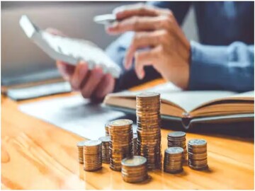 ২০২৫ সালের FD Rate: ভারতের প্রধান ব্যাঙ্কগুলিতে ফিক্সড ডিপোজিটে কত সুদ পাওয়া যাচ্ছে ?