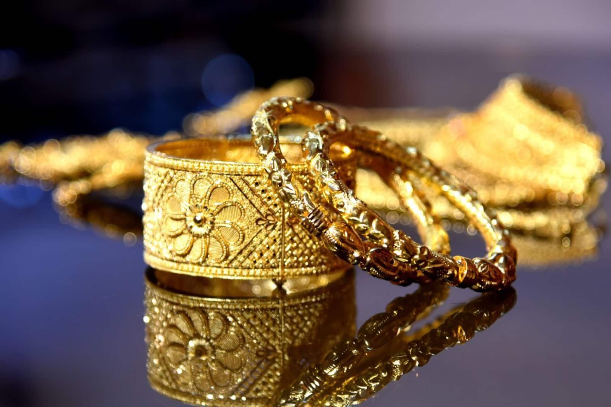 সোনা, টাকা হোক বা যেকোনও জিনিস হারিয়ে গেলে করুন এই কাজ! ফিরে পাবেন সহজেই সোনা, টাকা হোক বা যেকোনও জিনিস হারিয়ে গেলে করুন এই কাজ! ফিরে পাবেন সহজেই